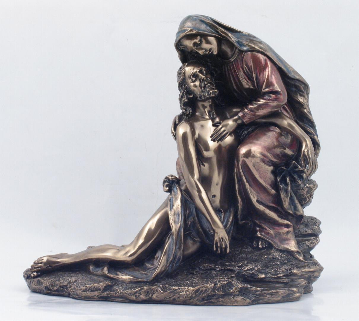 Jesus in den Armen Marias (Kaltgussbronze) 23 × 13 × 20 cm